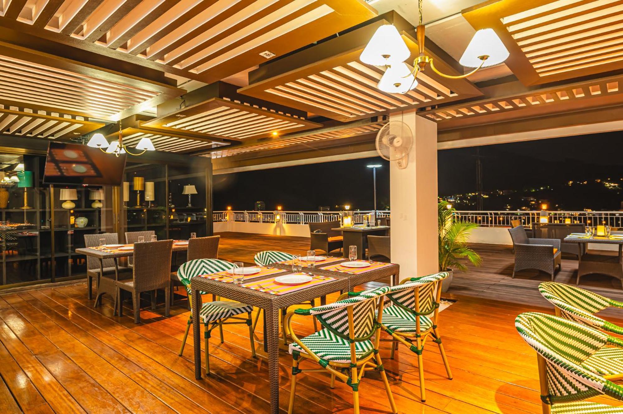 Casa Del M Phuket - Newly Renovated Hotel Patong Exterior foto